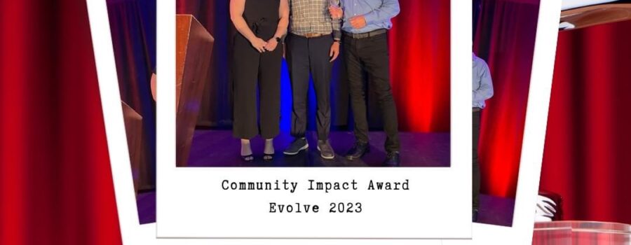 DKI Canada presents Community Impact Award to DKI-Miller Restoration