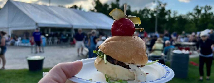 Backroad Barbeque Company Voted Niagara’s Top Slider Chef 2023!