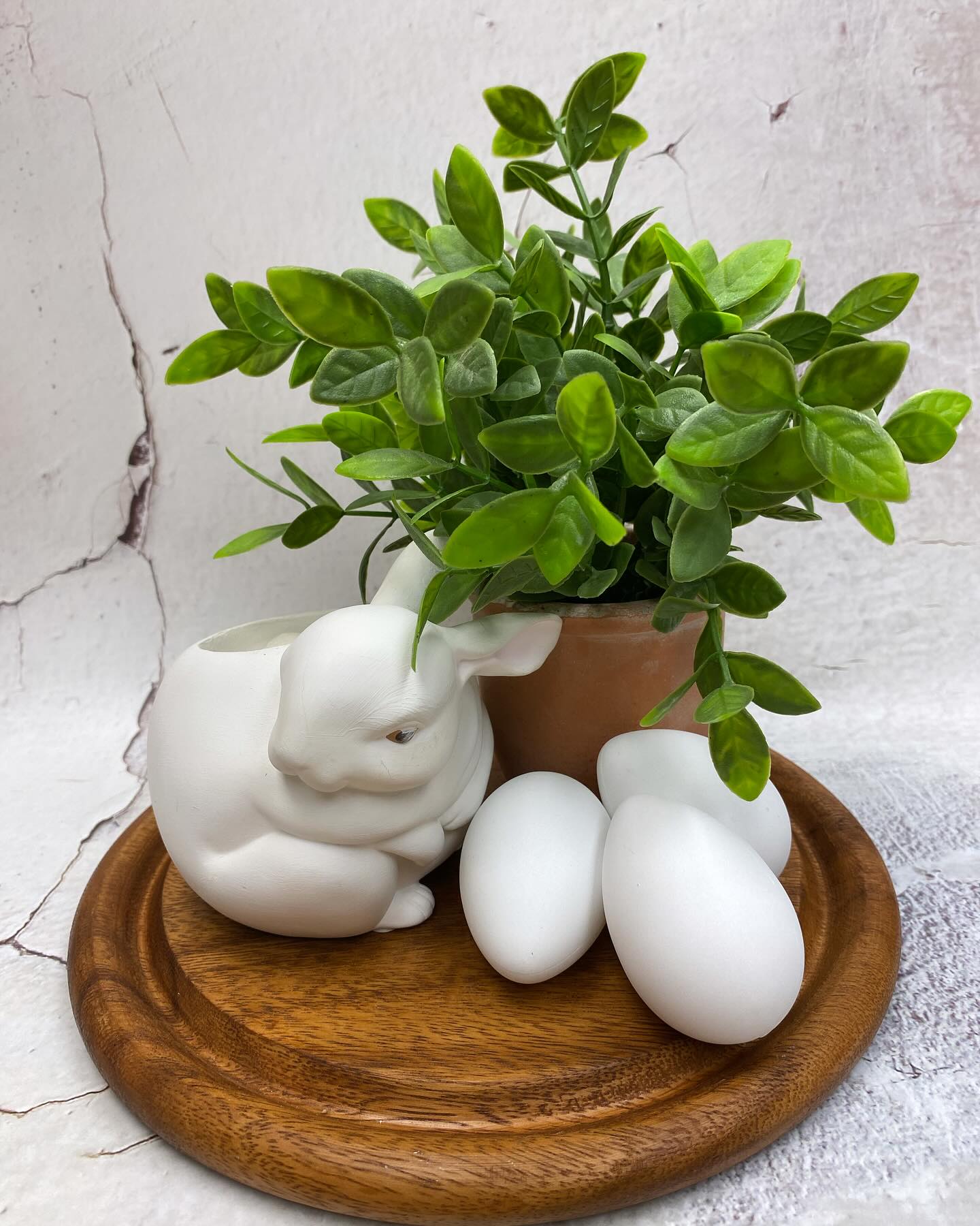 Creations by V : Embrace Easter with Charming Home Decor Ideas!