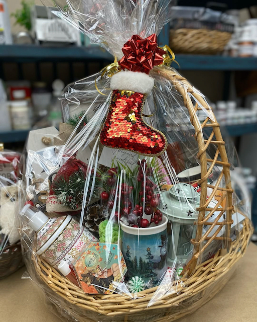 Holiday Cheer Made Easy: Gift Baskets from Creations by V