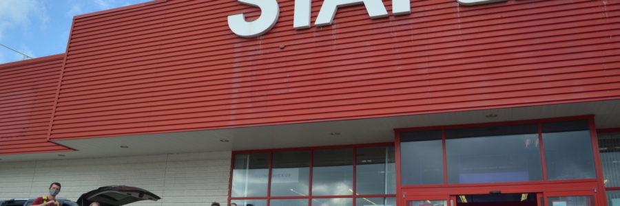 Staples Niagara Falls steps up for back to school