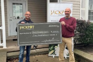 Youth Resources Niagara Receives Jackpot Flowers Donation