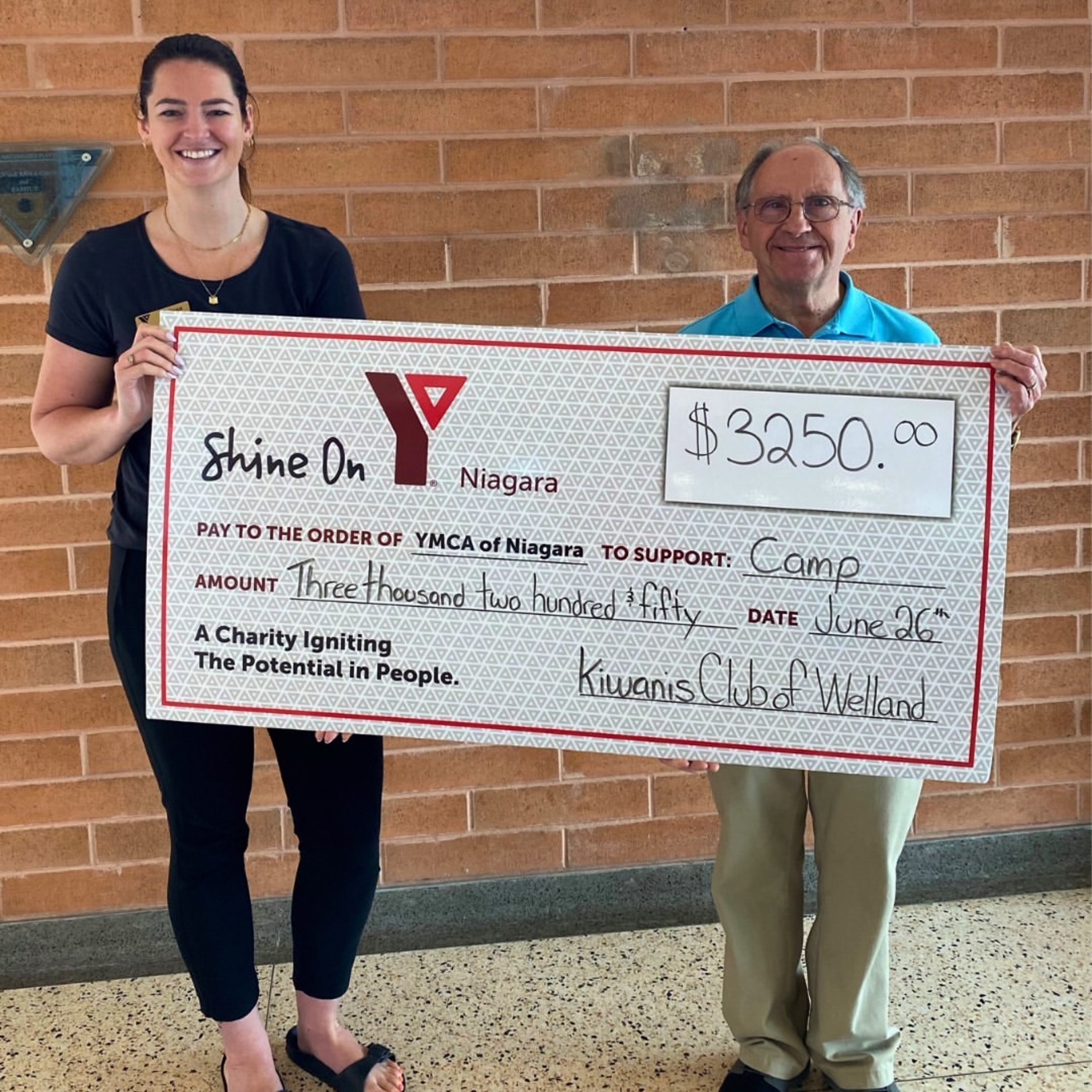 YMCA Niagara Receives Generous Donation from the Kiwanis Club of Welland