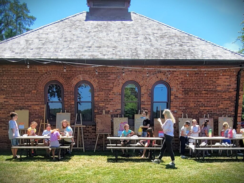 Summer Art Camp at Niagara Pumphouse Arts Centre
