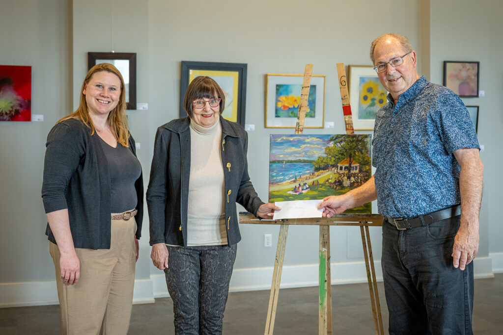 Painting of iconic Queen’s Royal Park Gazebo is the cover for the 2024-2025 Stay Niagara-on-the-Lake Tourism Map